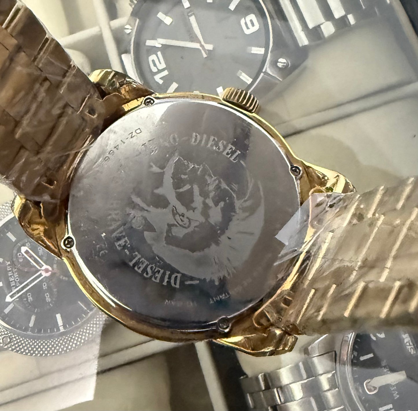 Diesel Gold Dial Stainless Steel Bracelet Quartz Fashion Men's Wristwatch DZ1466