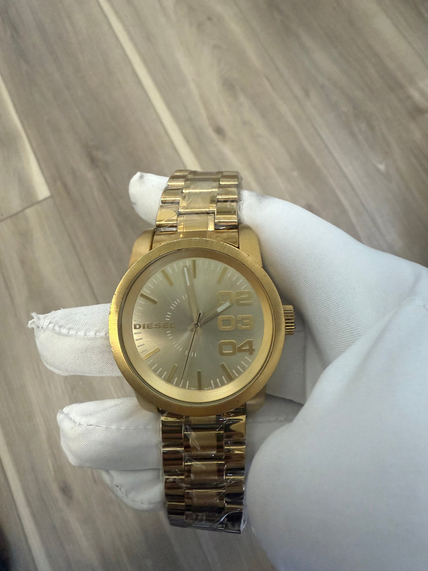 Diesel Gold Dial Stainless Steel Bracelet Quartz Fashion Men's Wristwatch DZ1466