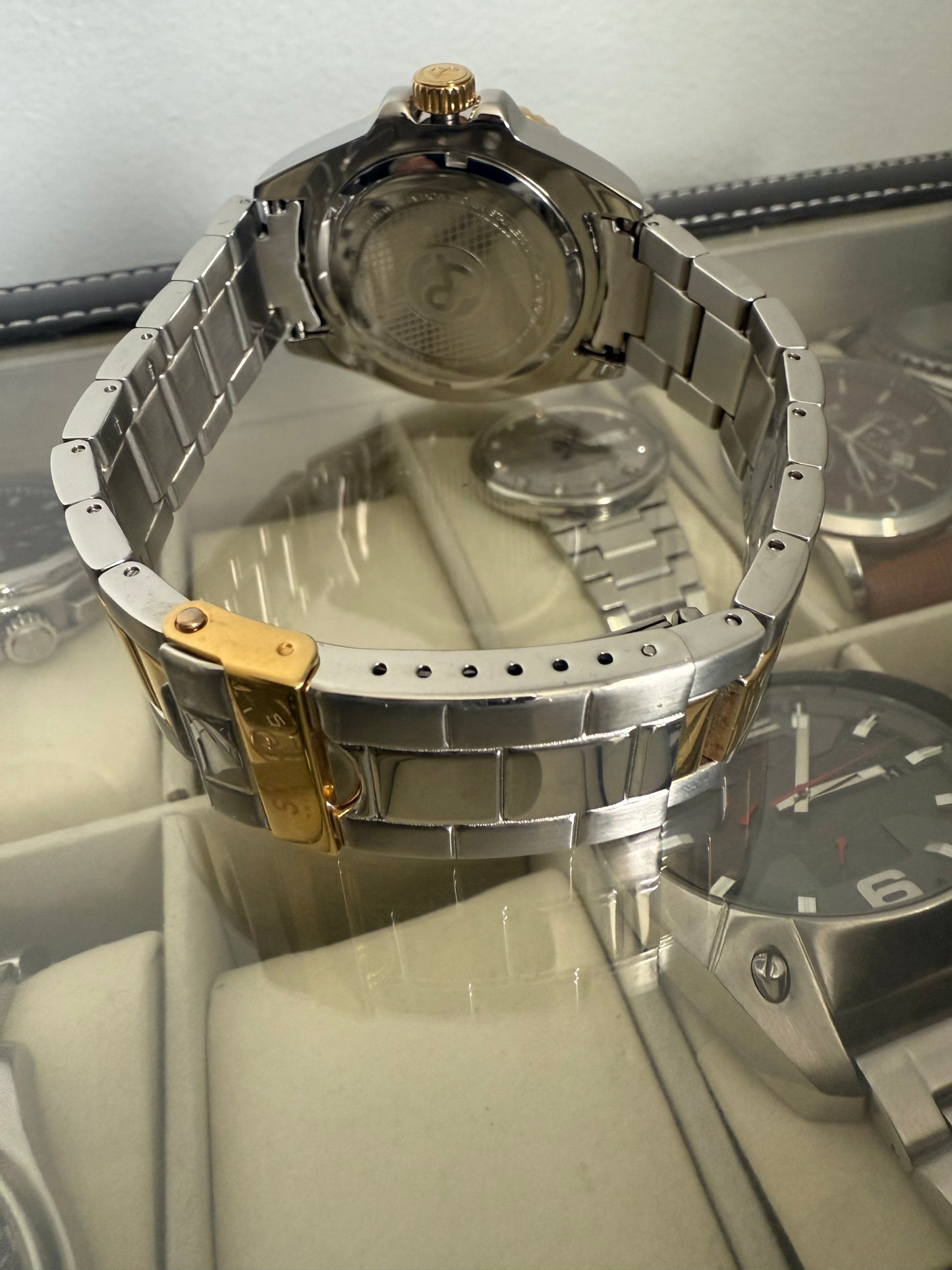 SO & CO -New York- watch