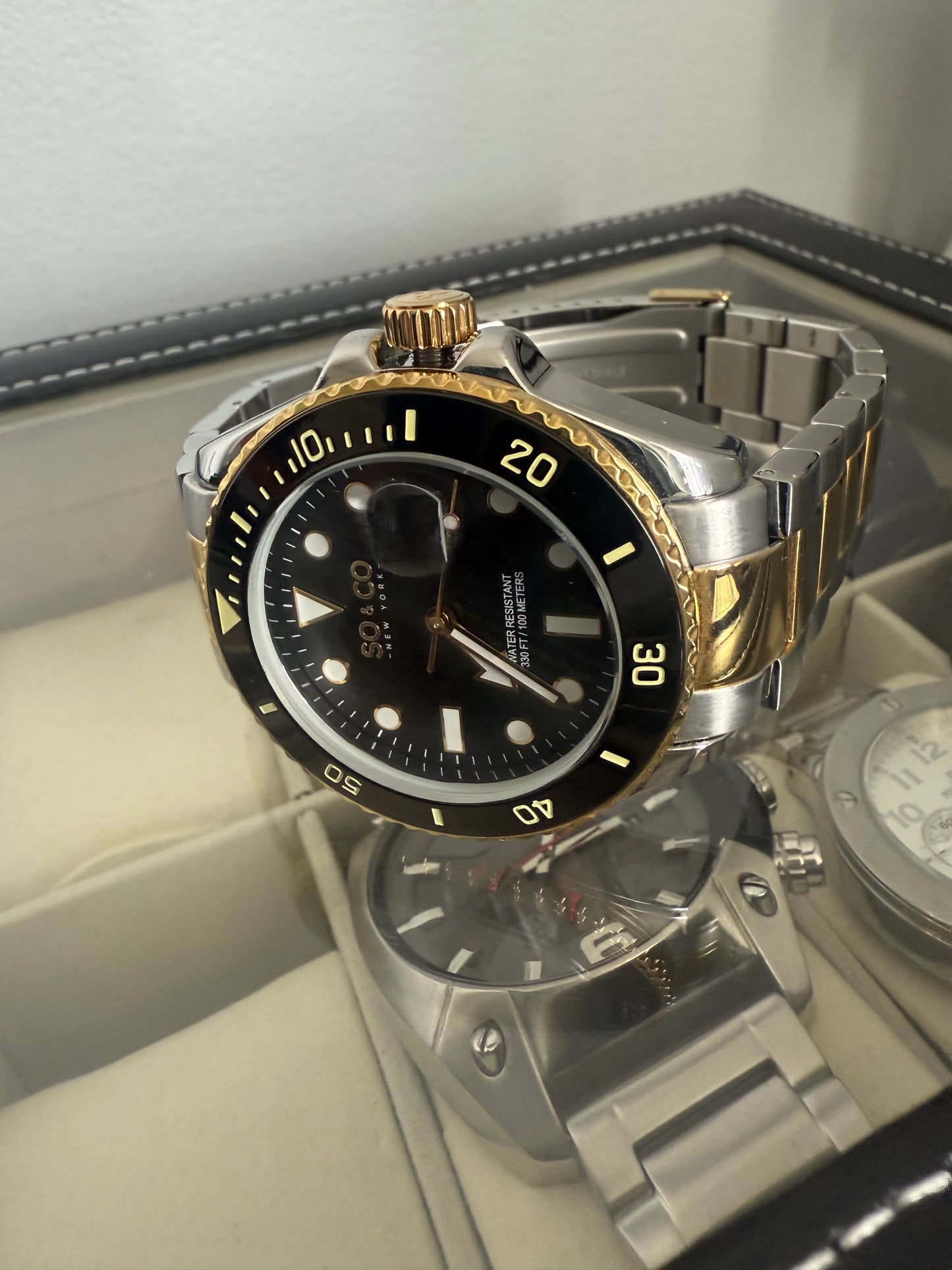 SO & CO -New York- watch