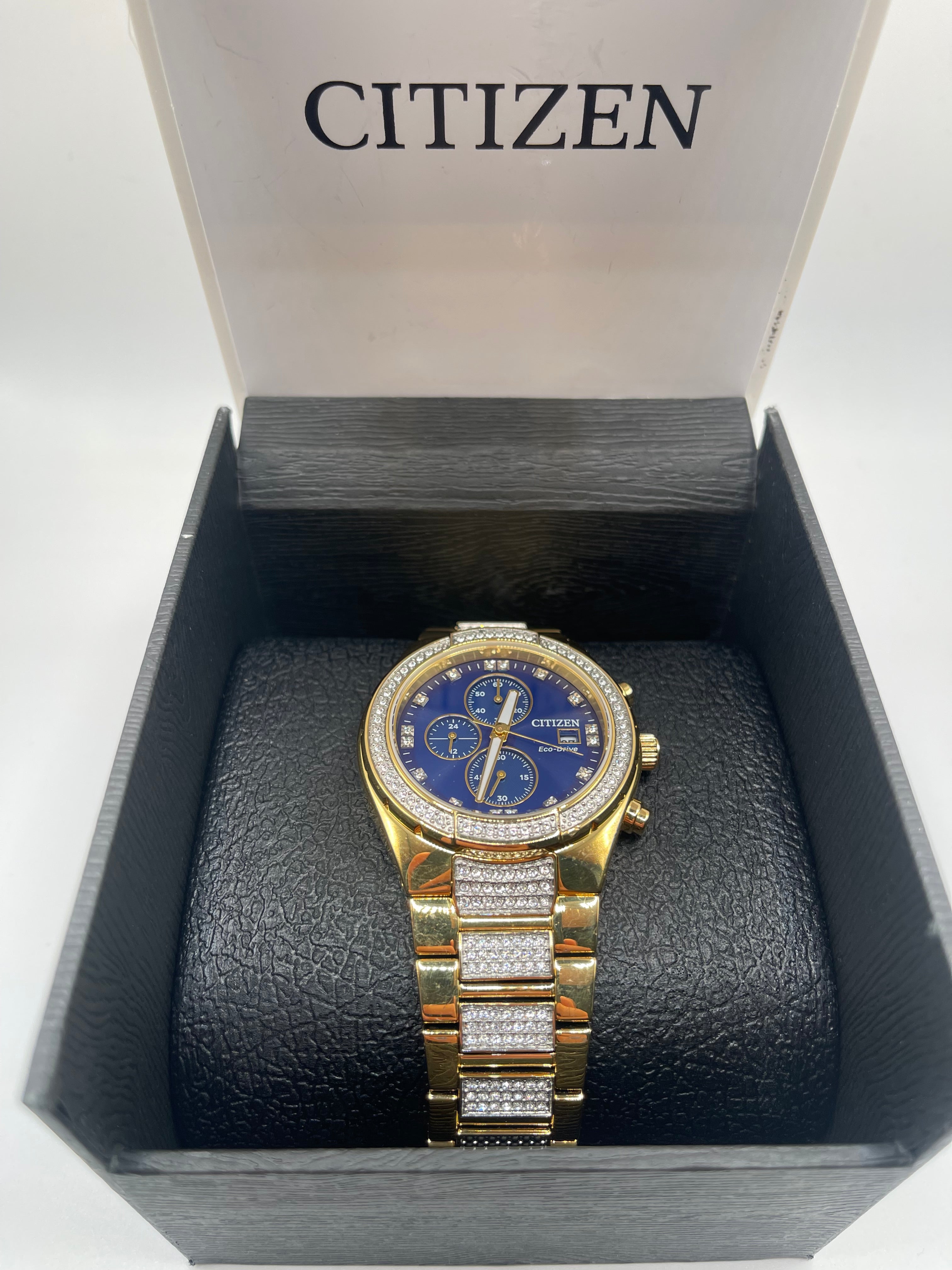 CITIZEN Eco-Drive CRYSTAL Blue Dial Gold-Tone Men's Watch – Elegant Edge  Jewelry