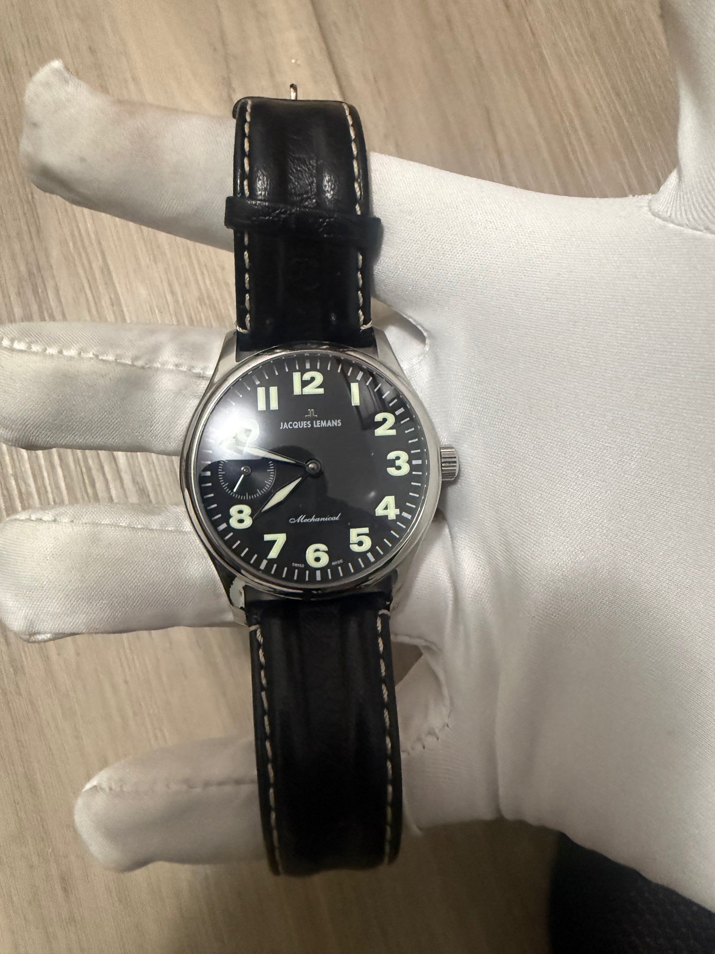 Jacques lemans men’s wristwatch